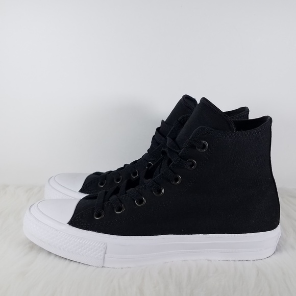 NWT Classic High Top Converse Sneakers - Picture 3 of 8